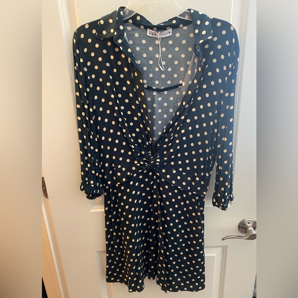 Zara dress size M. Never worn!
